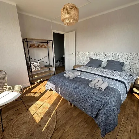 Chez Tante Muguette Proche Dinan Apartment Le Hingle Exterior photo